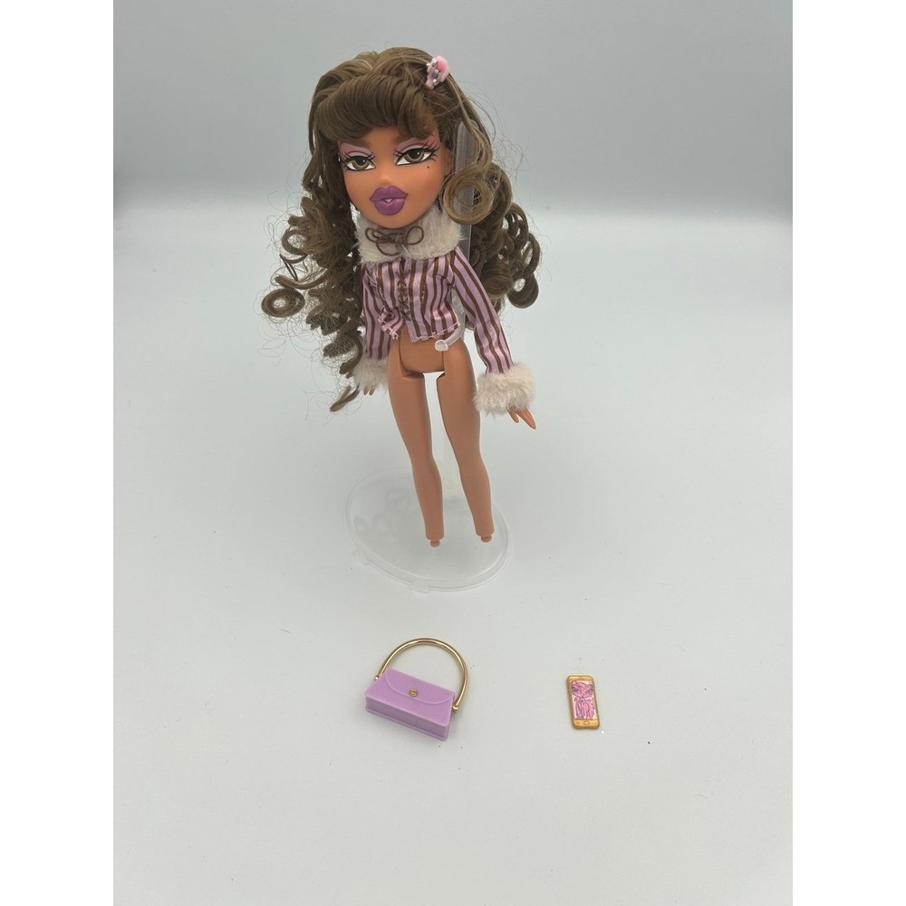 Bratz Alwayz Yasmin fashion doll